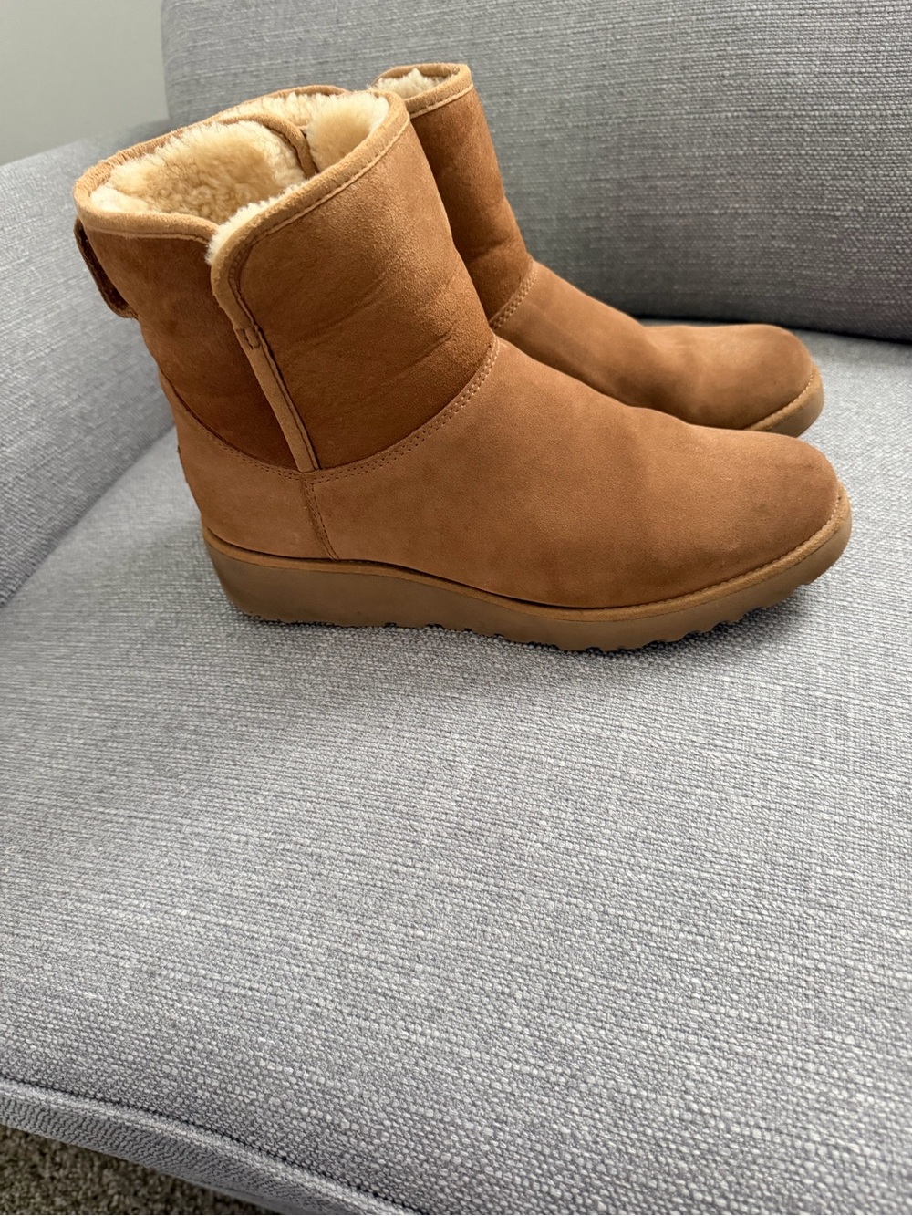 UGG Women's Tan Suede Ankle Boot with Pull Tab - Picture 3 of 9